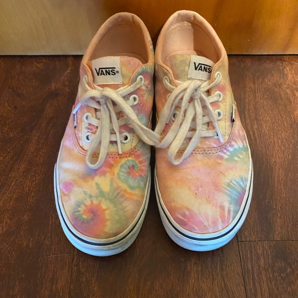 Vans Shoes - Women’s Doheny Pastel Tie Dye Vans size 8
